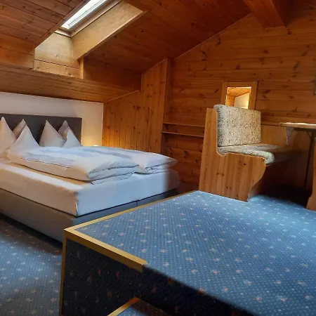 Garni Meinrad Guest house 2*