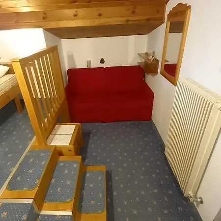 Guest house Garni Meinrad 2*