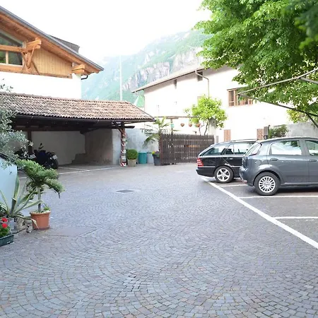 Garni Meinrad Guest house Ora / Auer