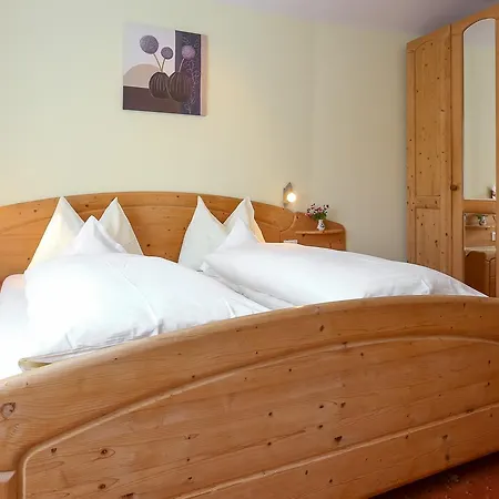 Guest house Garni Meinrad 2*